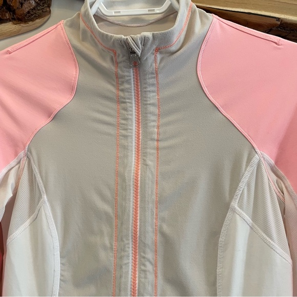 LULULEMON Run: Beach Runner Jacket size 4 - Picture 5 of 14